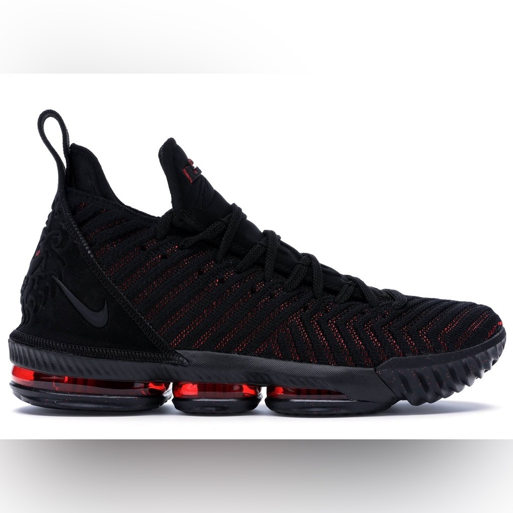 Nike Lebron fresh bred
